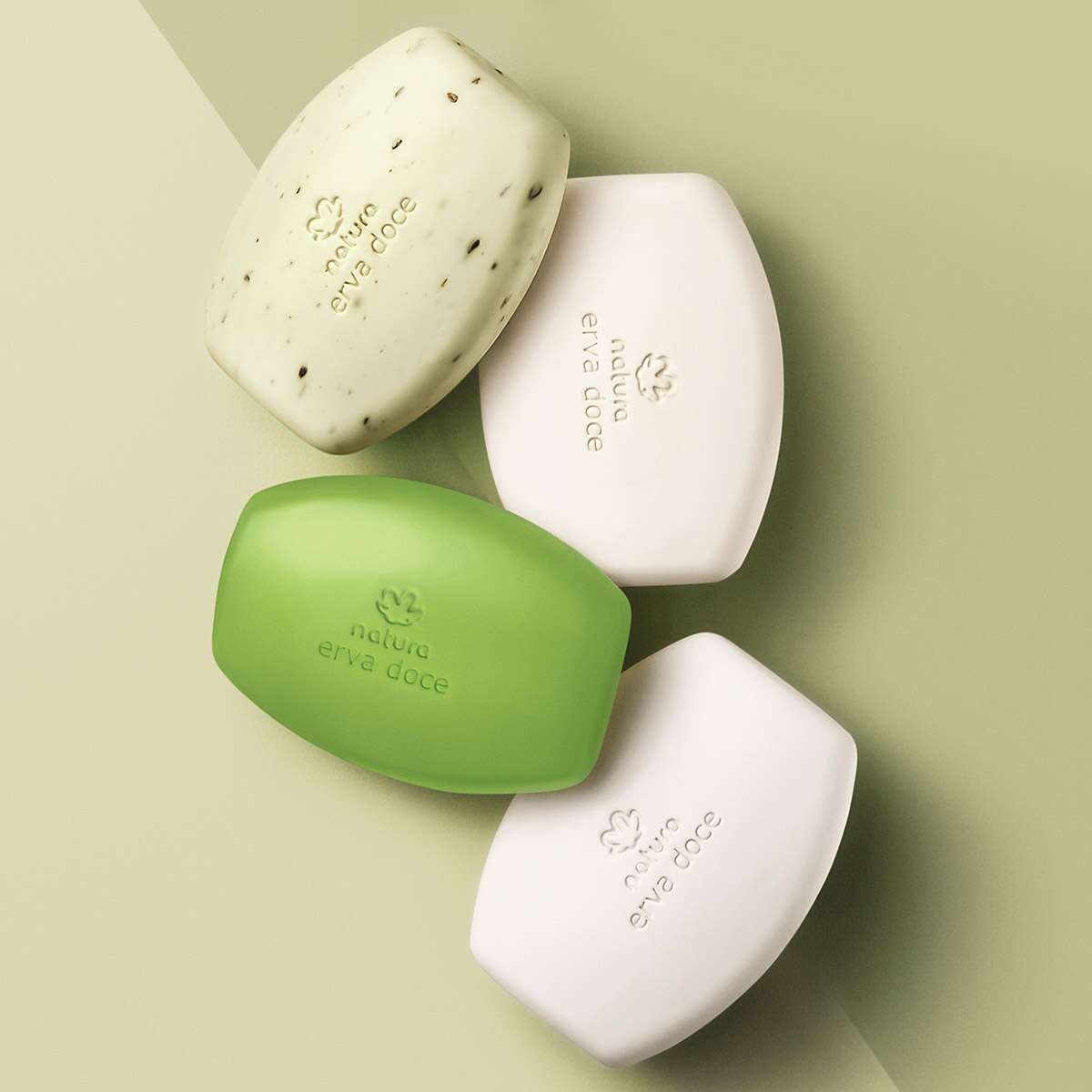 Caixa de Sabonetes Erva Doce Natura 4un - 2 Cremosos, 1 Esfoliante, 1 Glicerinado