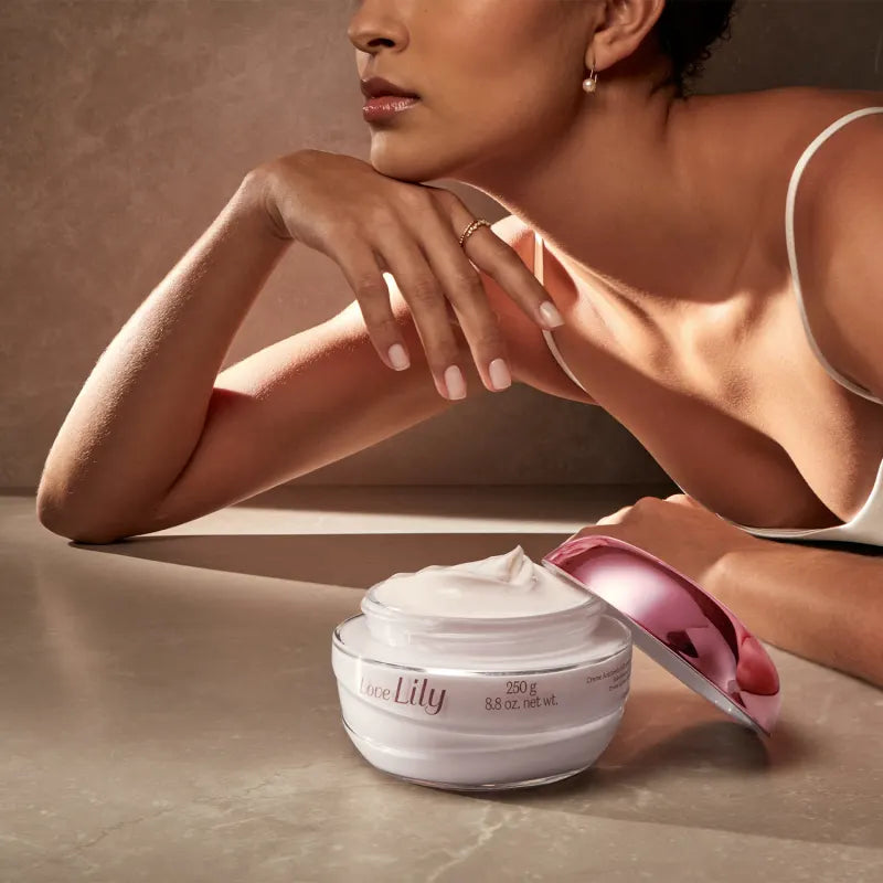 O Boticário Love Lily Creme Hidratante Acetinado 250g