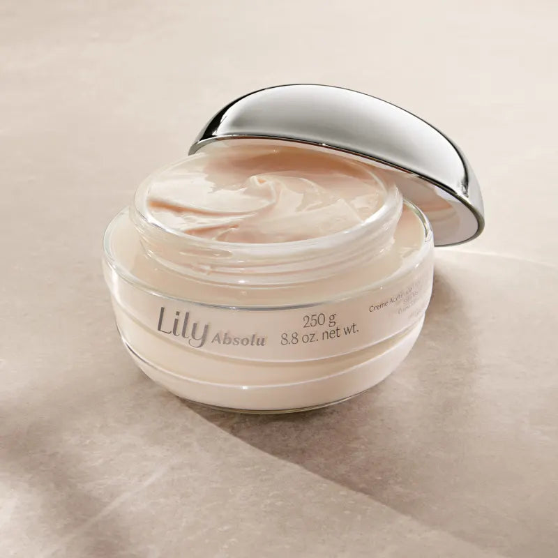 O Boticário Lily Absolu Creme Acetinado Hidratante Corporal 250g