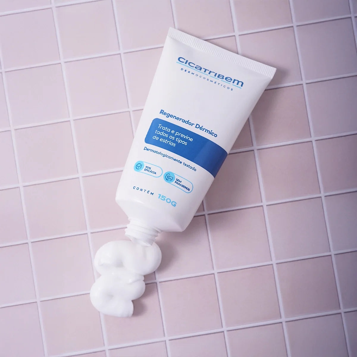 Cicatribem Creme Antiestrias Regenerador Dérmico bisnaga e textura do creme