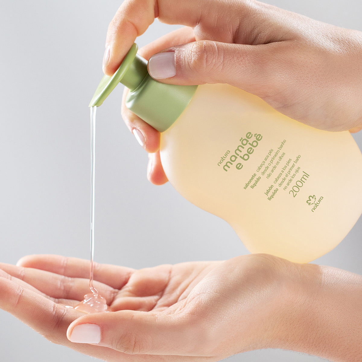 Sabonete Líquido da Cabeça aos Pés Mamãe e Bebê 200ml