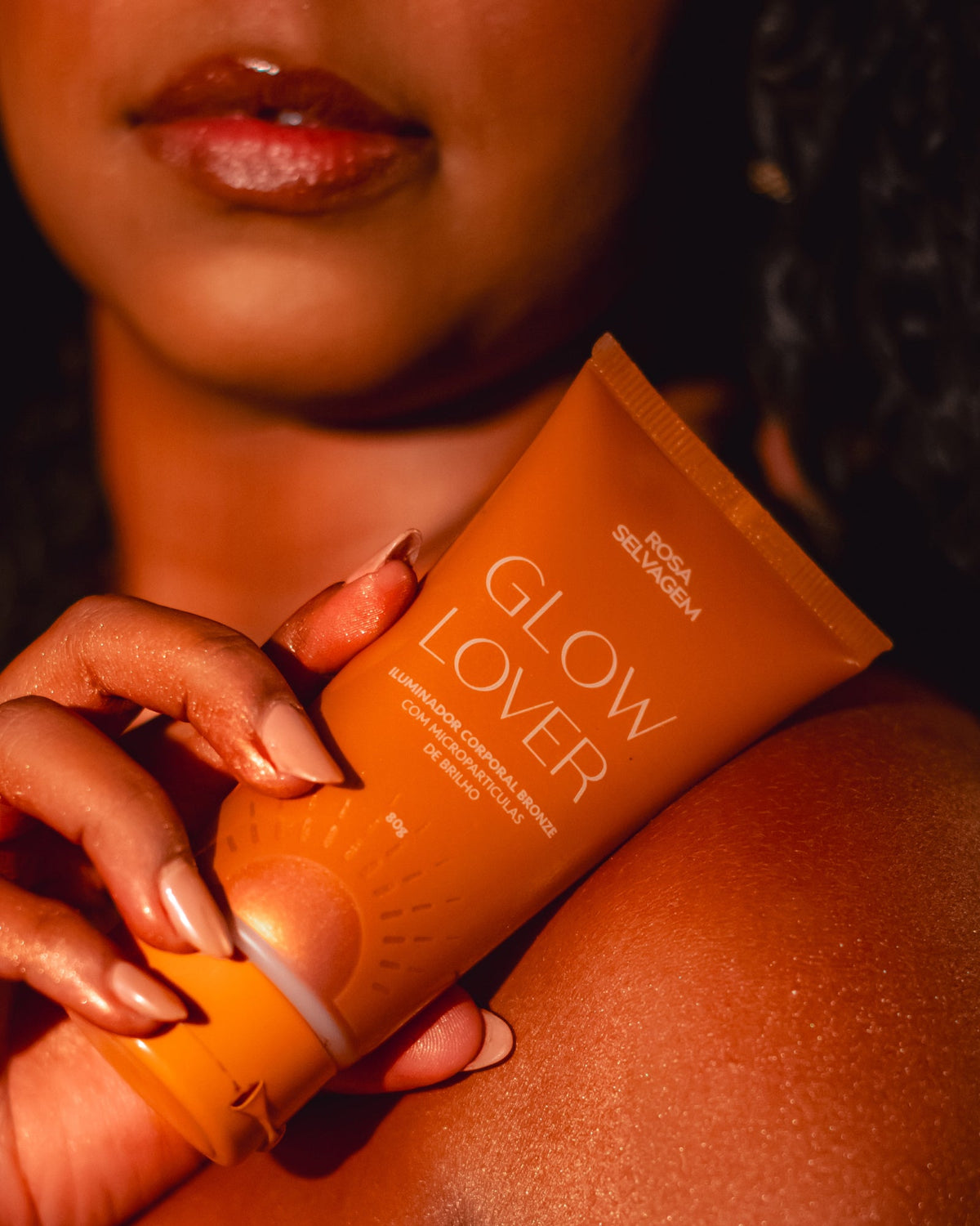 Rosa Selvagem Glow Lover Iluminador Corporal Bronze 80g