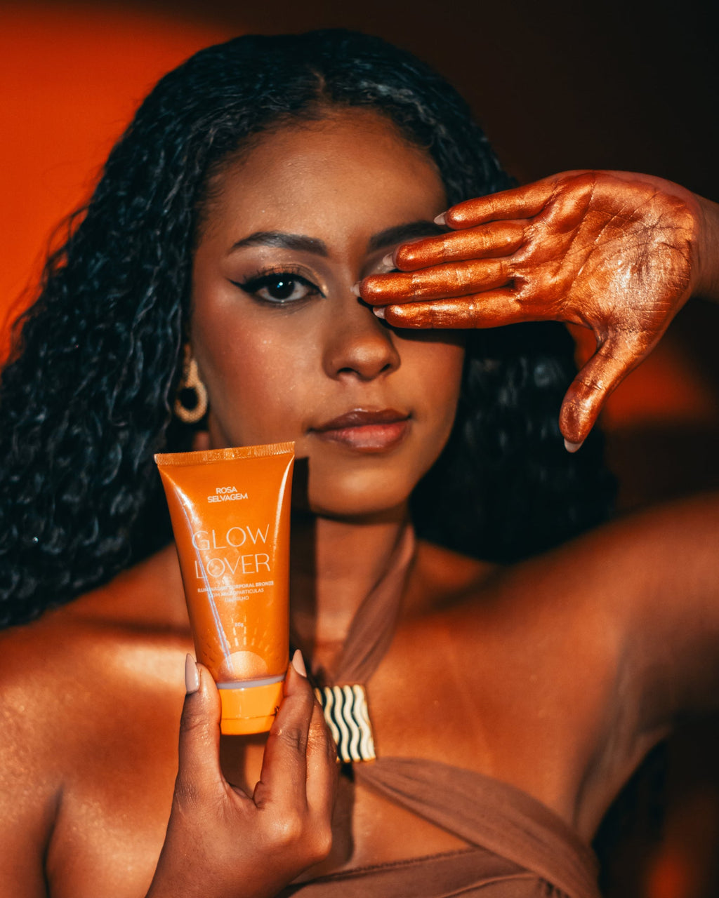 Rosa Selvagem Glow Lover Iluminador Corporal Bronze 80g