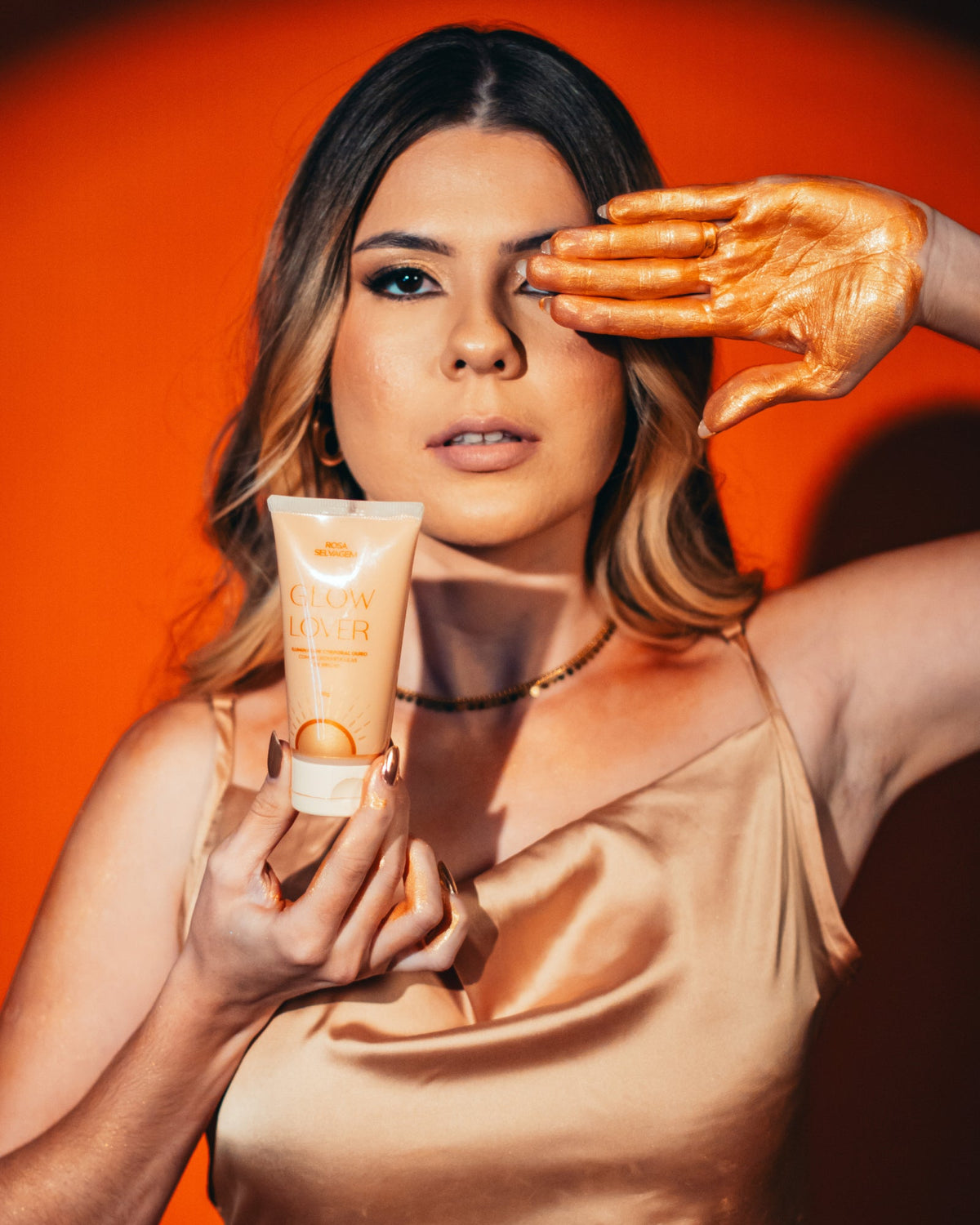 Rosa Selvagem Glow Lover Iluminador Corporal Ouro 80g